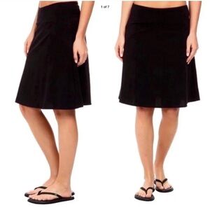 Patagonia Organic Cotton Black Knee Length Skirt Sz S